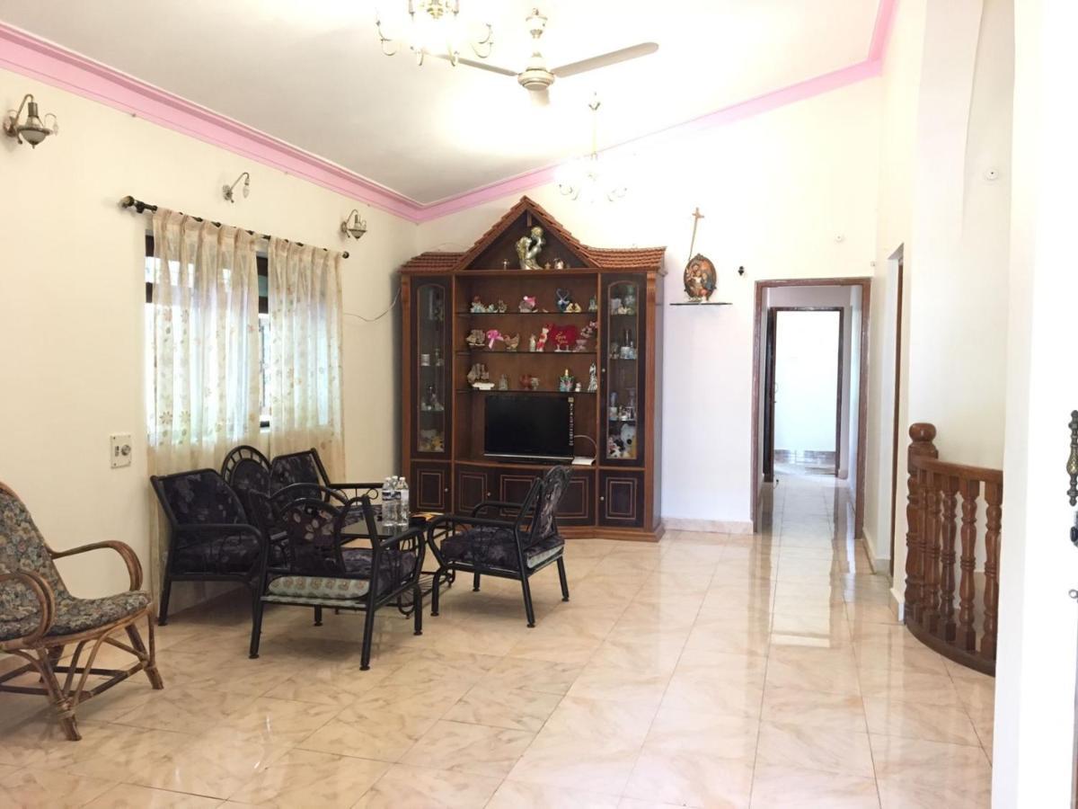 Jesant Valley Holiday Homes Кандолим Екстериор снимка