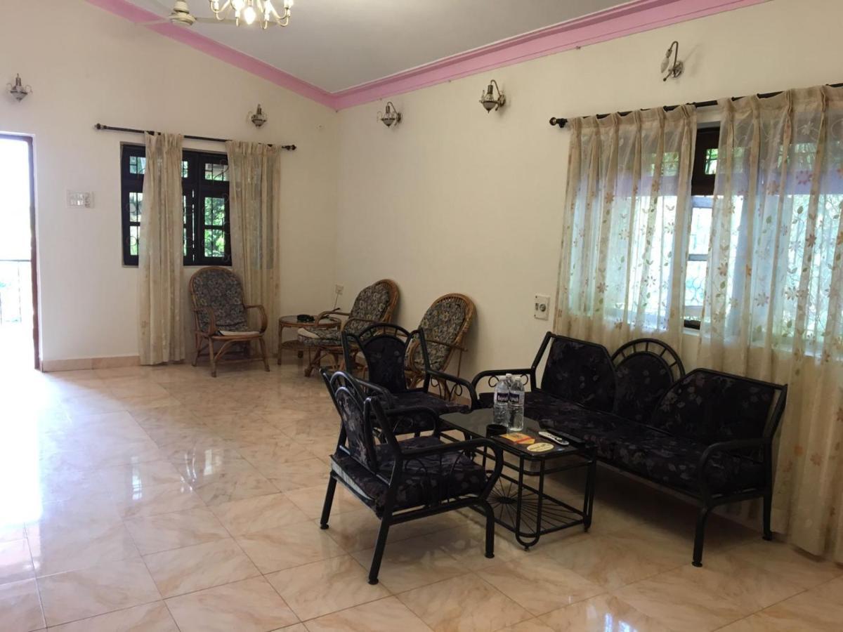 Jesant Valley Holiday Homes Кандолим Екстериор снимка
